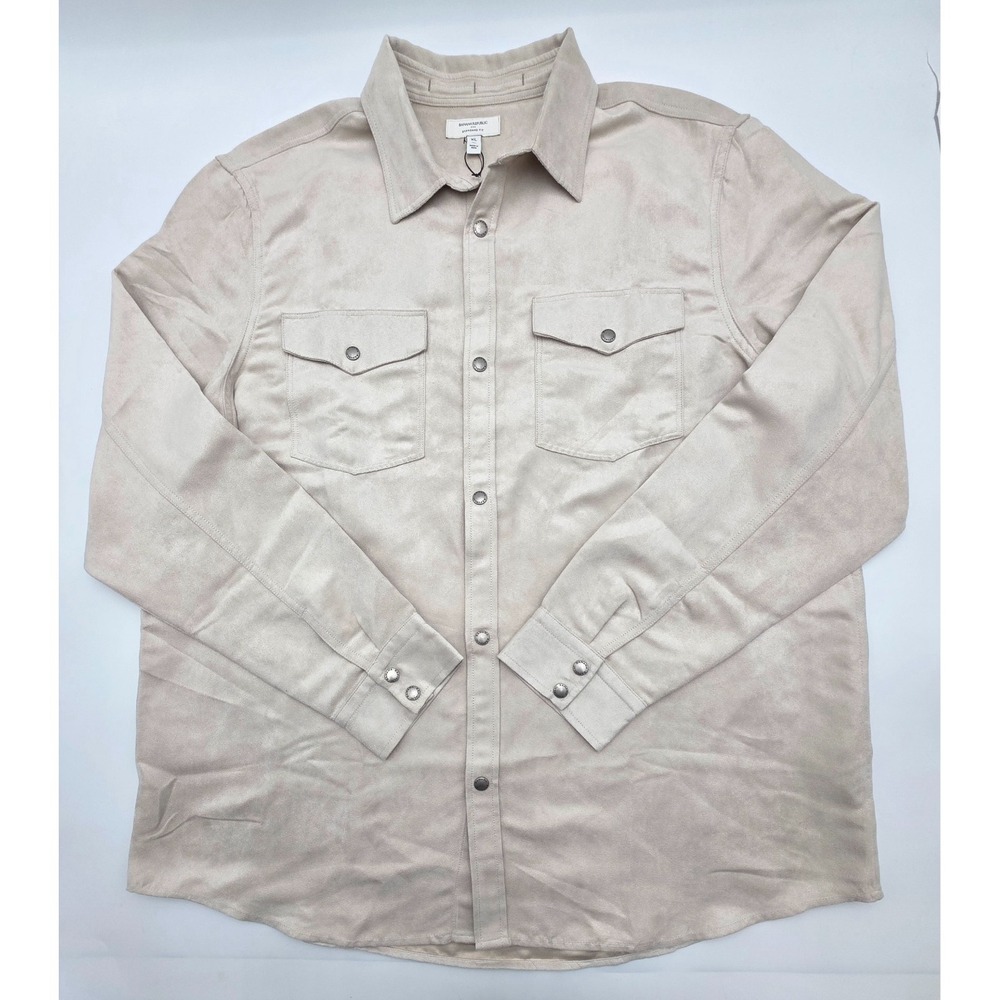 BANANA REBUPLIC MENS BUTTON DOWN SHIRT XL STANDARD FIT CREAM